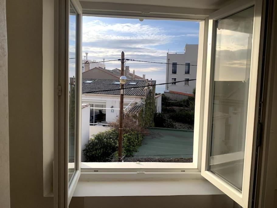 Villa En Bord De Mer A Malmousque Marseille Bagian luar foto